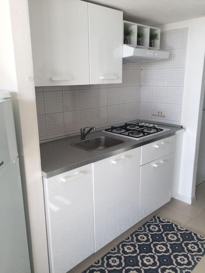Casa Penny Villa Capo Sperone Екстериор снимка